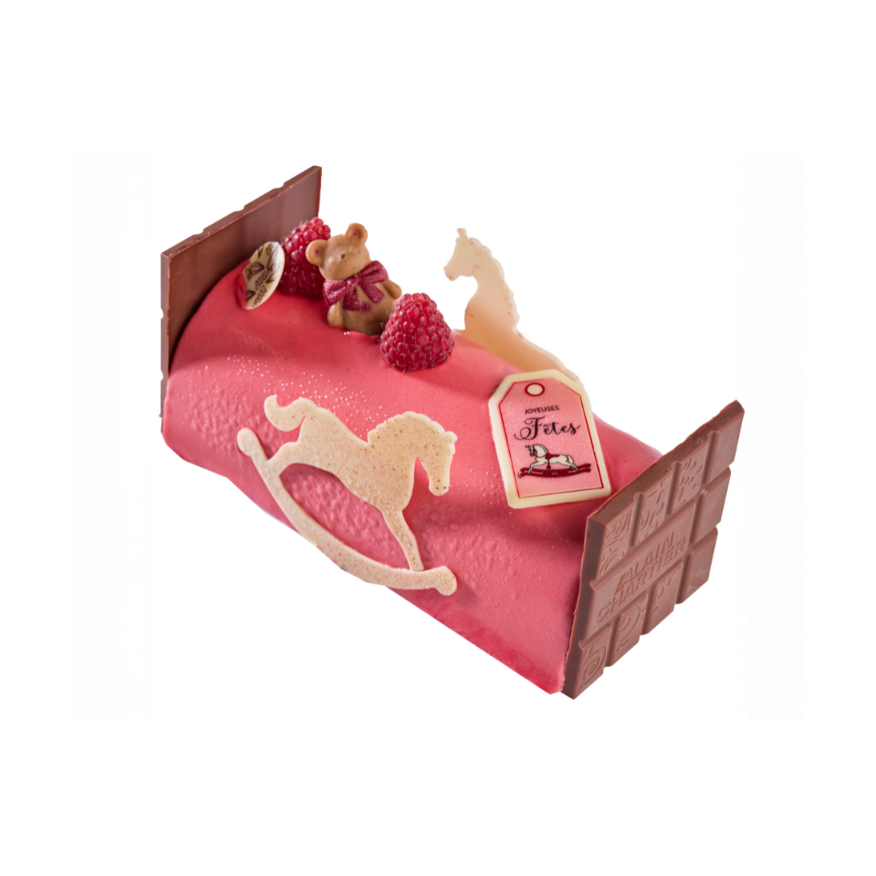 Bûche Cheval fruits rouges